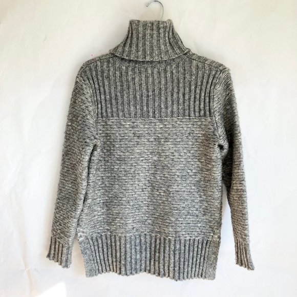 Banana Republic Soft Merino Wool Blend Heavy Knit Turtleneck Split Hem Sz SP - Picture 13 of 16